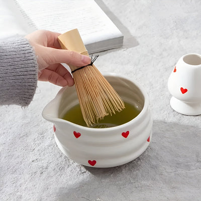 Matcha-Schale mit Herzdesign – 1/3/4/5 Stück Ausgießer & Bambusbesen | Ideal für den Hausgebrauch