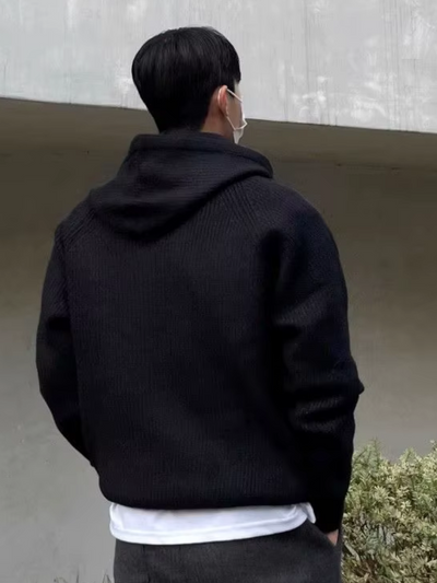 CAELAN – Der elegante strick-hoodie mit halbem zipper