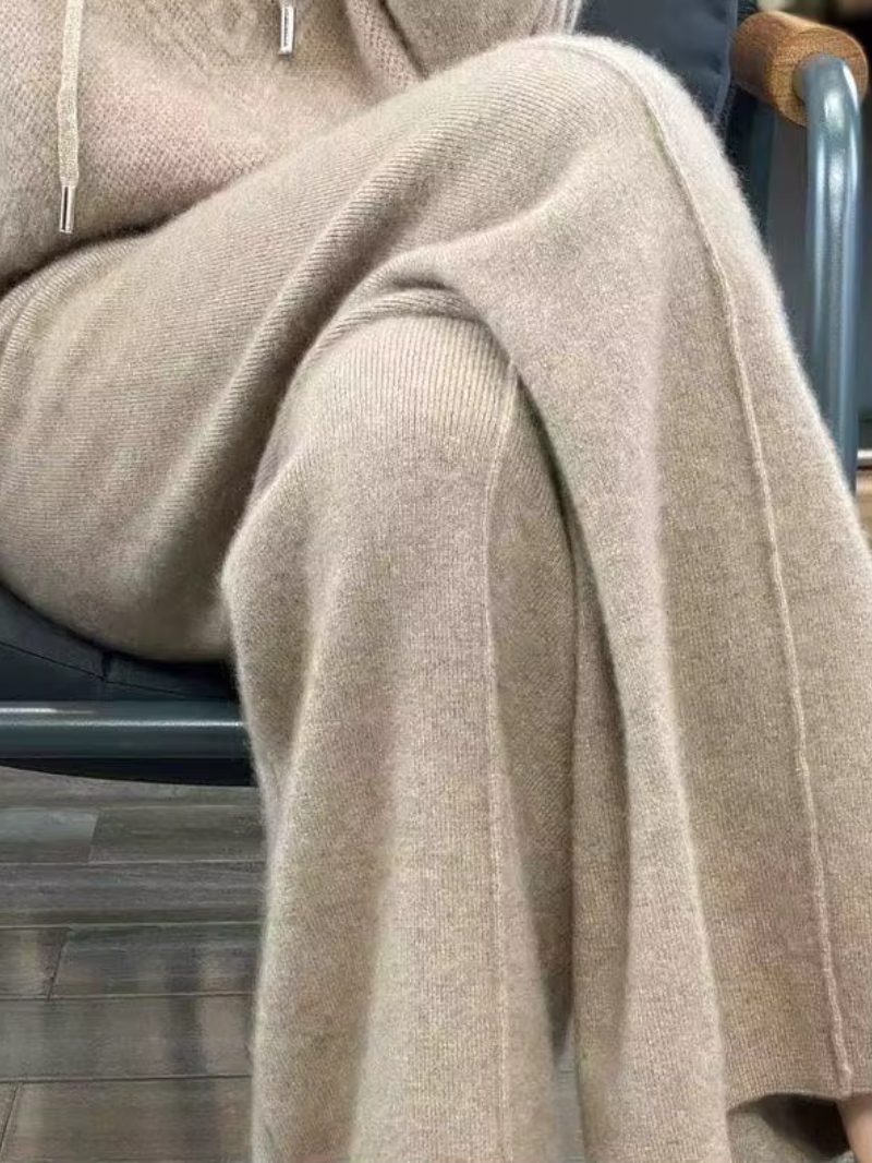 LUNAYA – Die Strickhose mit weitem Bein für sanften Komfort