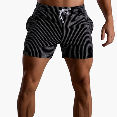 Gestreifte Shorts mit Kordelzug - für Herren im Sommerstil