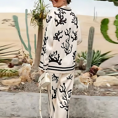 Elegantes Zweiteiler-Set mit abstraktem Print – Velorina