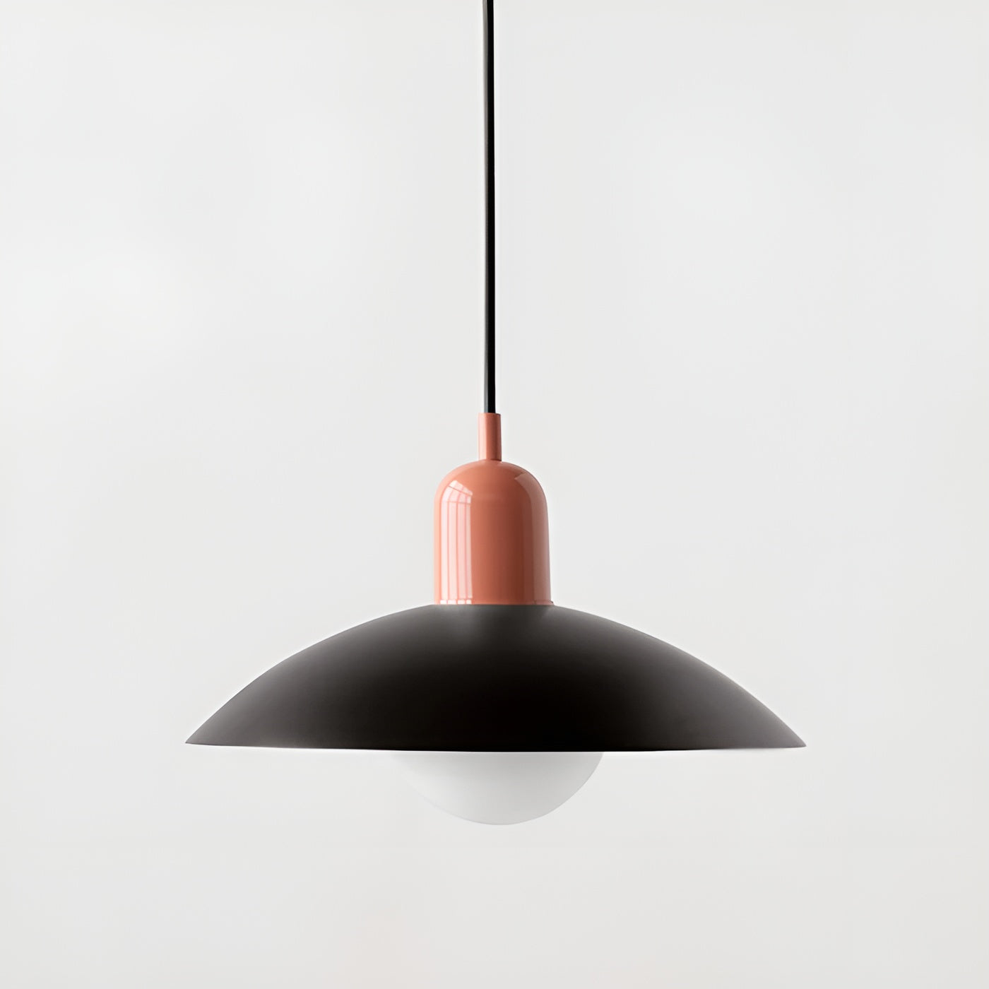 Pendelleuchte im Bauhaus-Stil – Farbenfrohes Design für Esszimmer & Küche