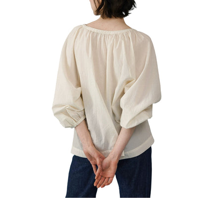 Renaissance Style Loose Design Blouse