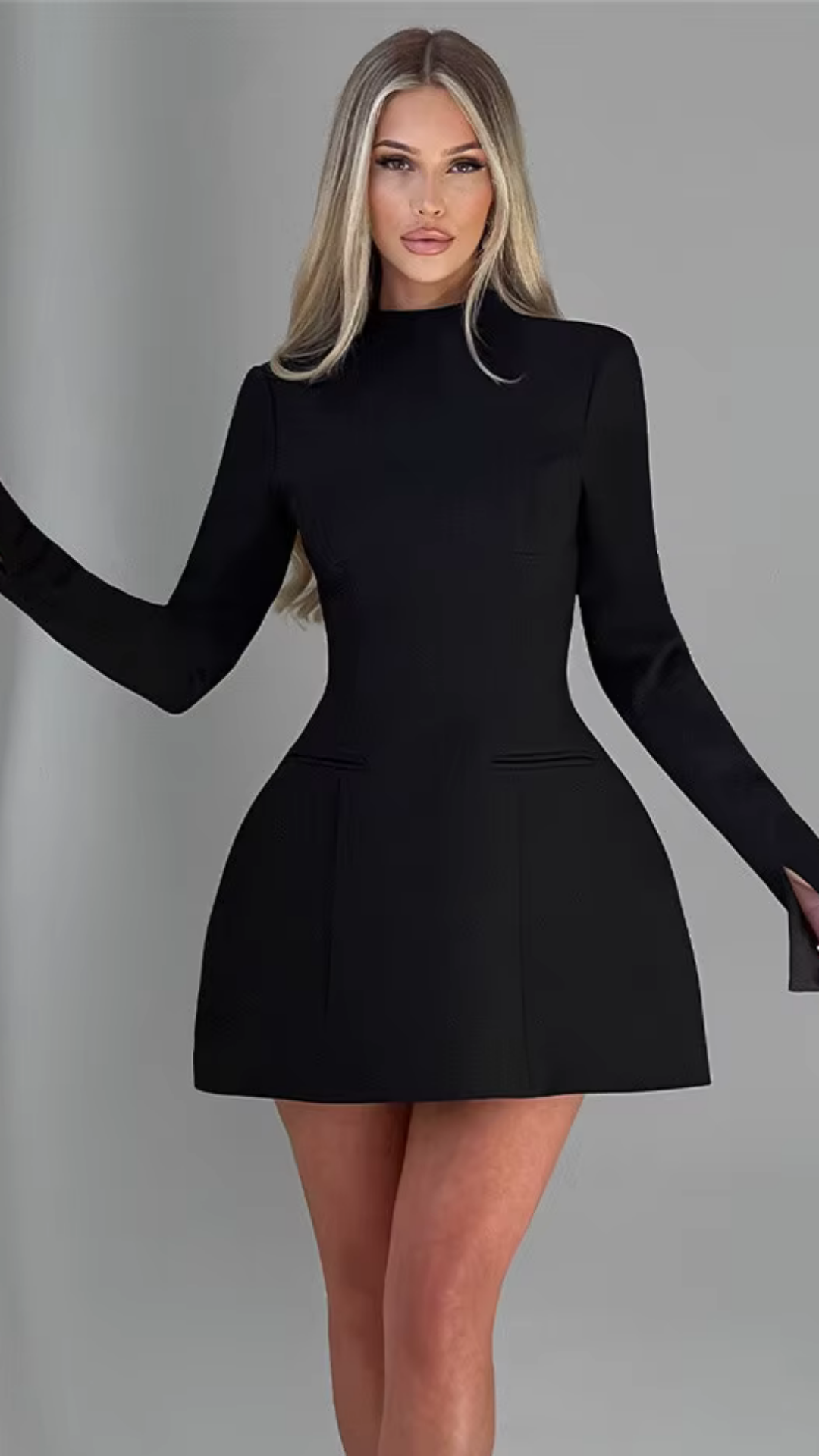 Eleanor - Elegantes Minikleid mit langen Ärmeln