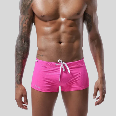 Sandro™ | Der eng anliegende Badeanzug für einen sicheren und stilvollen Sommer