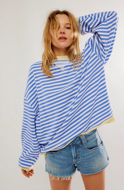 Heidi-Mode | Oversized gestreiftes Sweatshirt