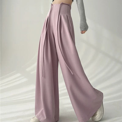 LOUNGE | HOSE AUS SPITZE