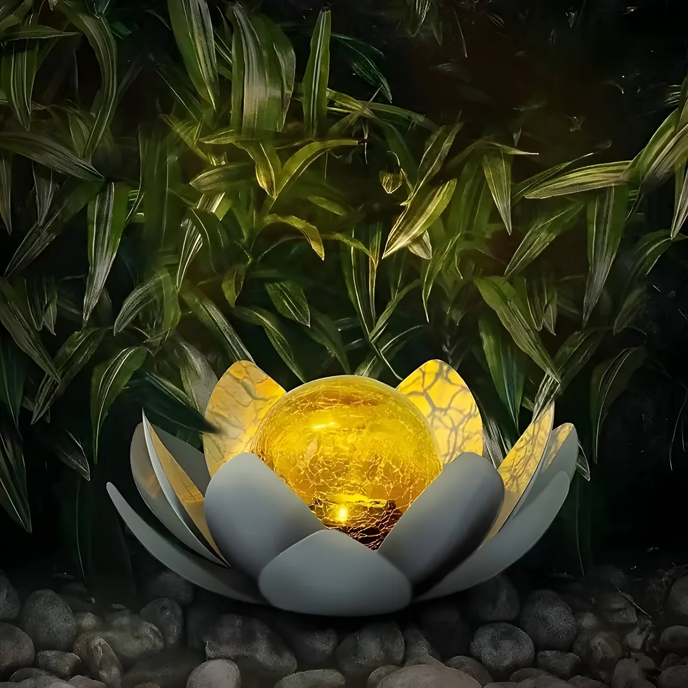 GlowPetal - Solar LED Lotusblumenleuchte