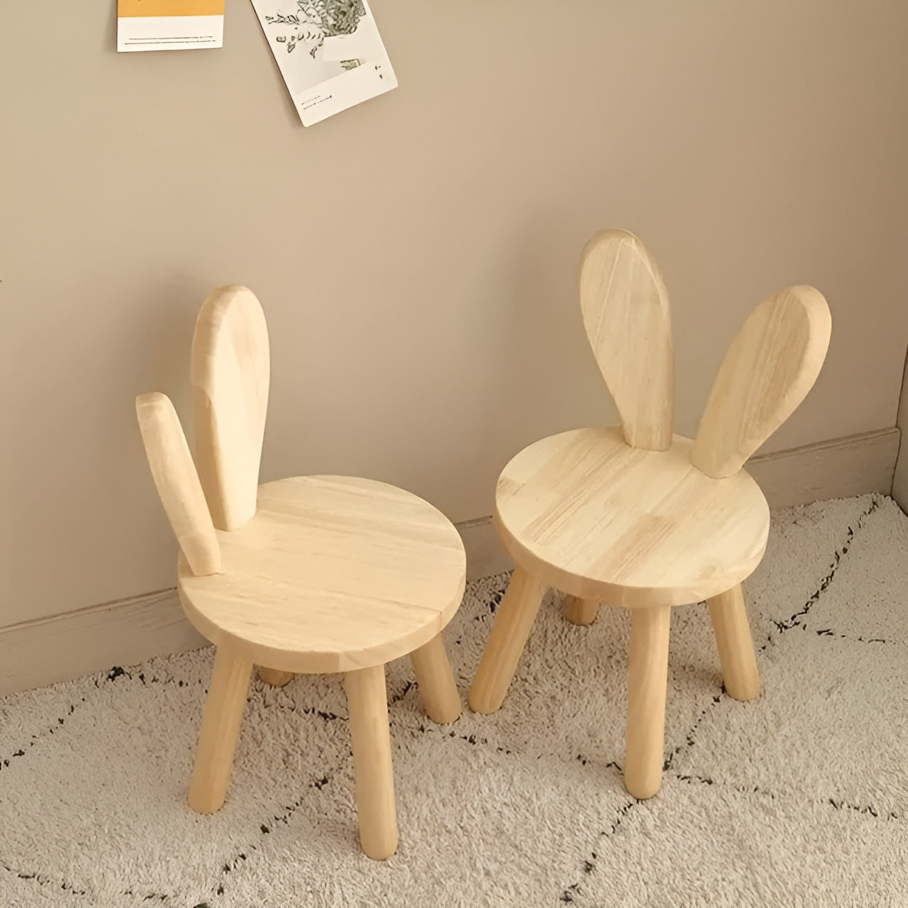 BunnyCraft Hocker - Nordischer Holz-Hocker mit Hasenohren