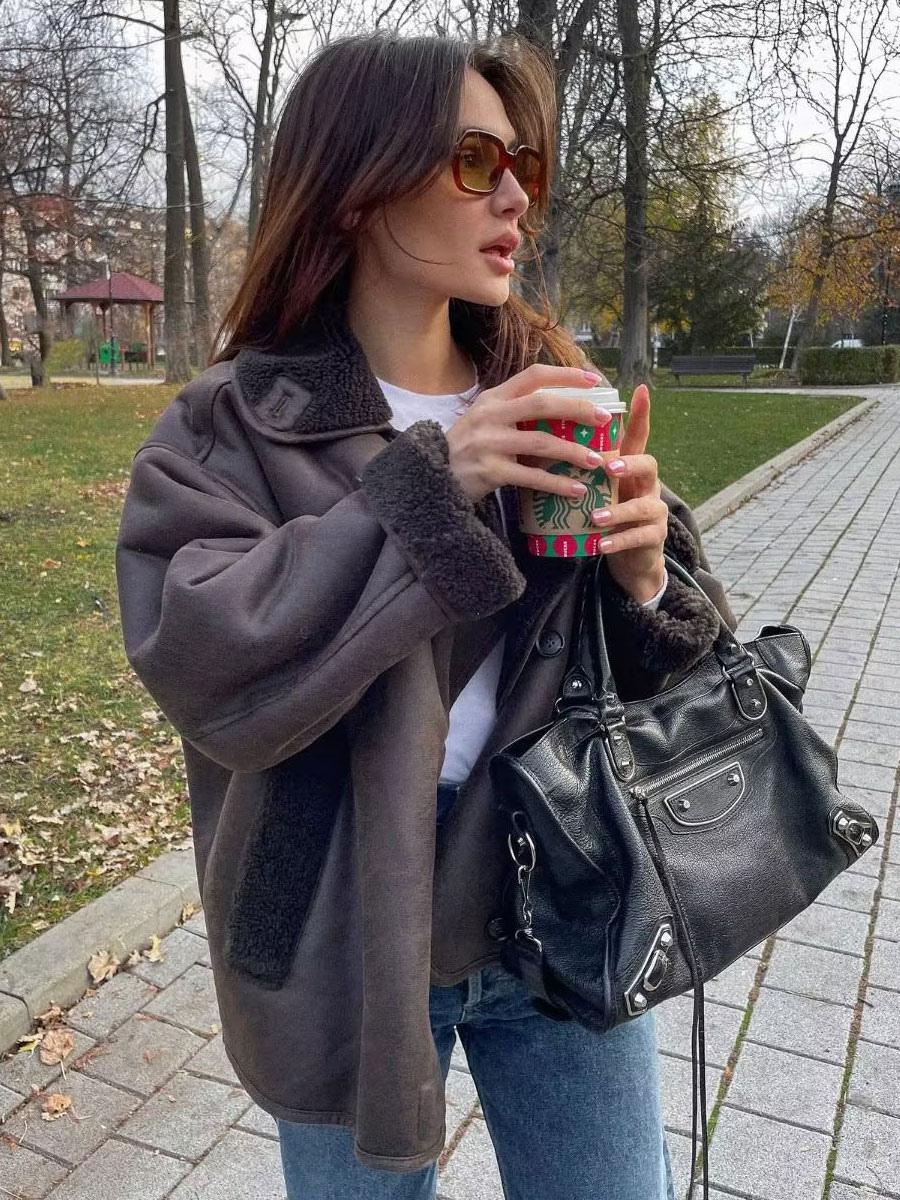 GINA BRAUNE LEDERJACKE