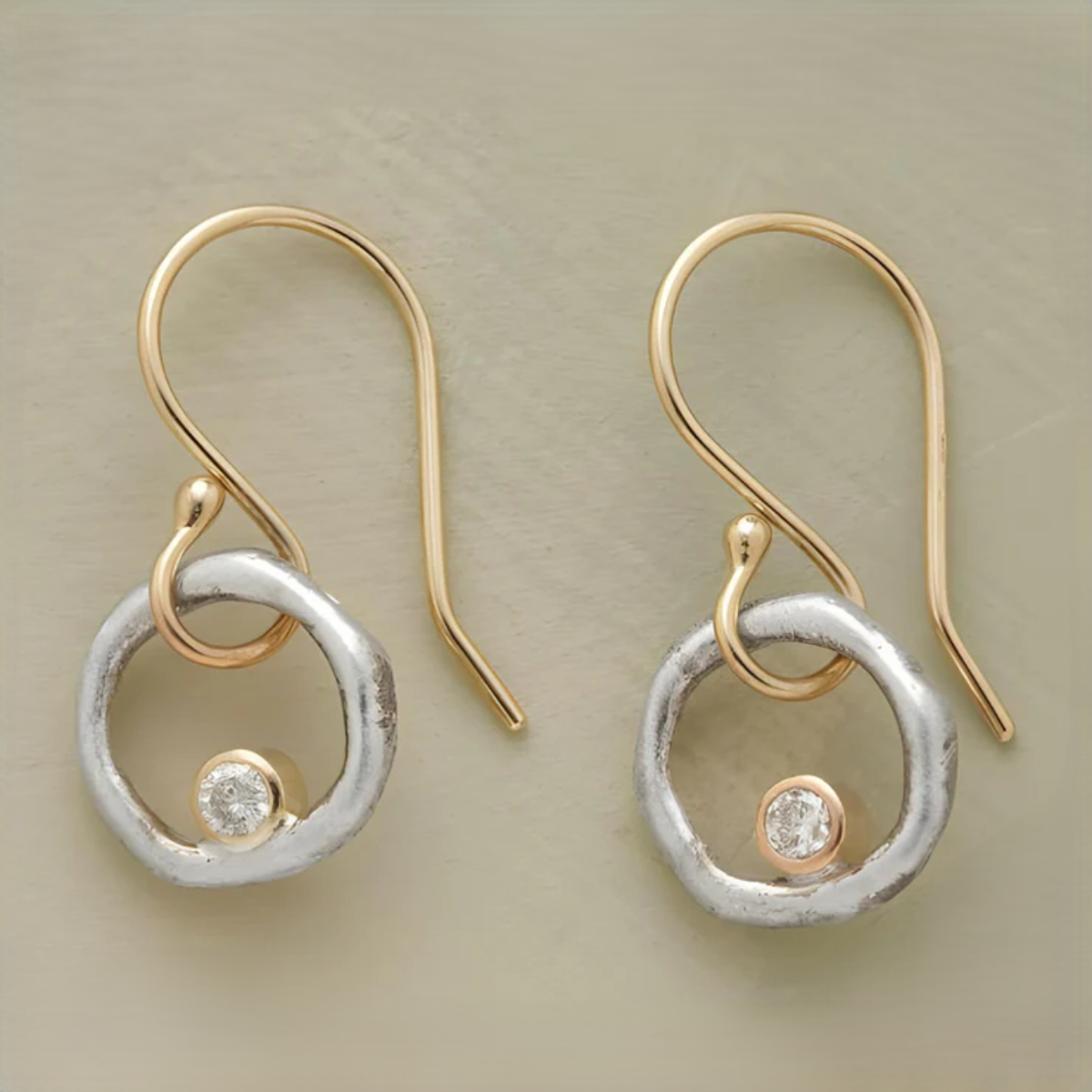 Ingeborg – Goldene Kreisohrringe