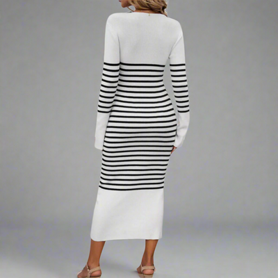 Franziska| Strickkleid Damen mit V-Ausschnitt und Modernem Streifenmuster