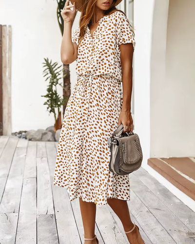 Cecilia- Trendiges Kleid mit Fluidem Schnitt für Sonnige Tage