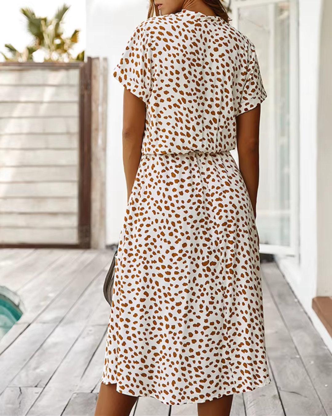 Cecilia- Trendiges Kleid mit Fluidem Schnitt für Sonnige Tage