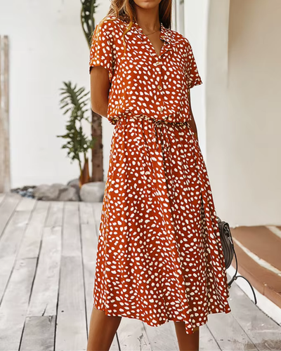 Cecilia- Trendiges Kleid mit Fluidem Schnitt für Sonnige Tage