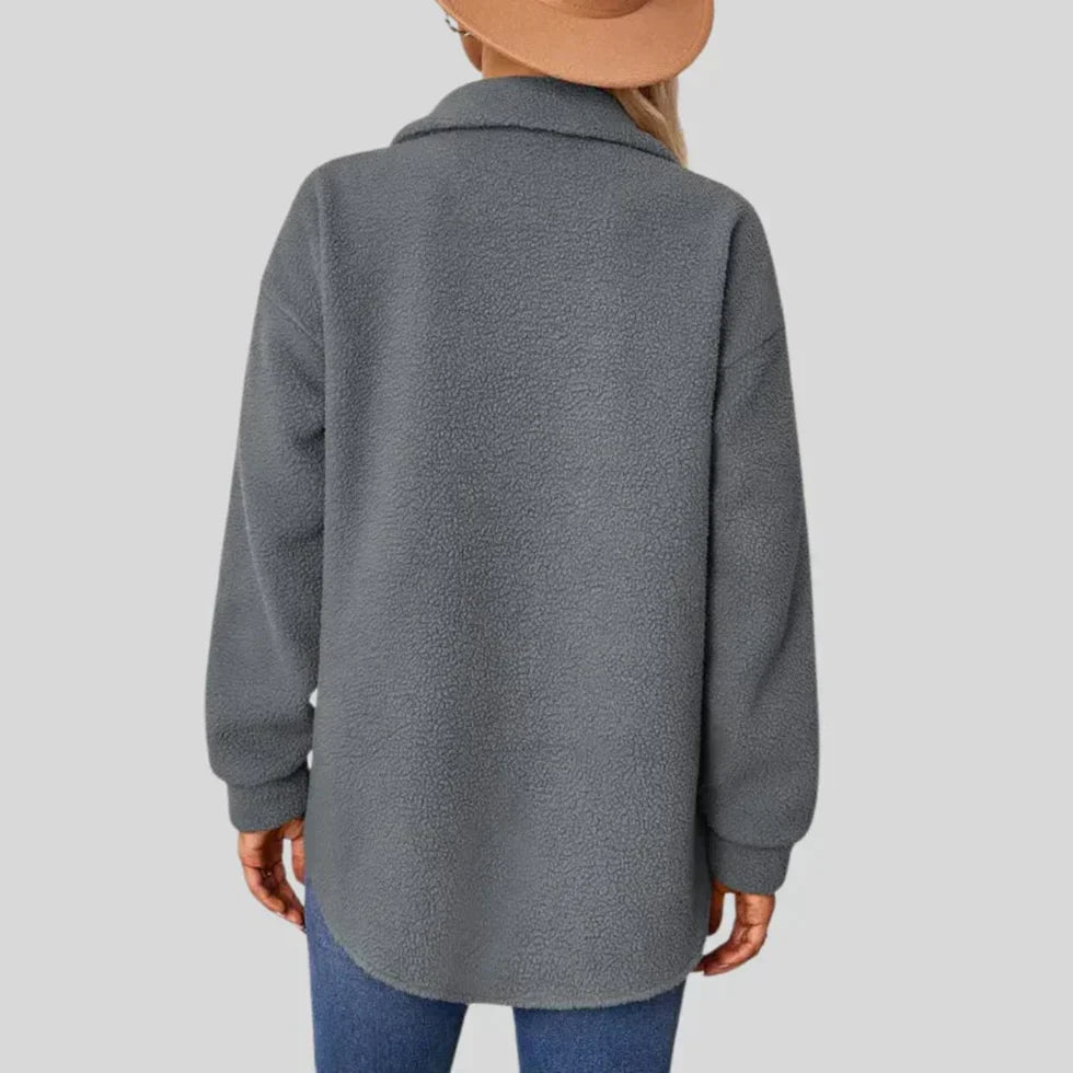 Loretta | Modernes und vielseitiges Sommerkleidungsstück