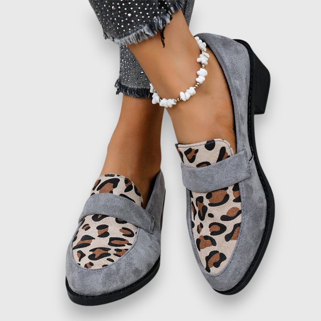 Lucyna – Eleganter Pantoffel mit Leopard Enmuster