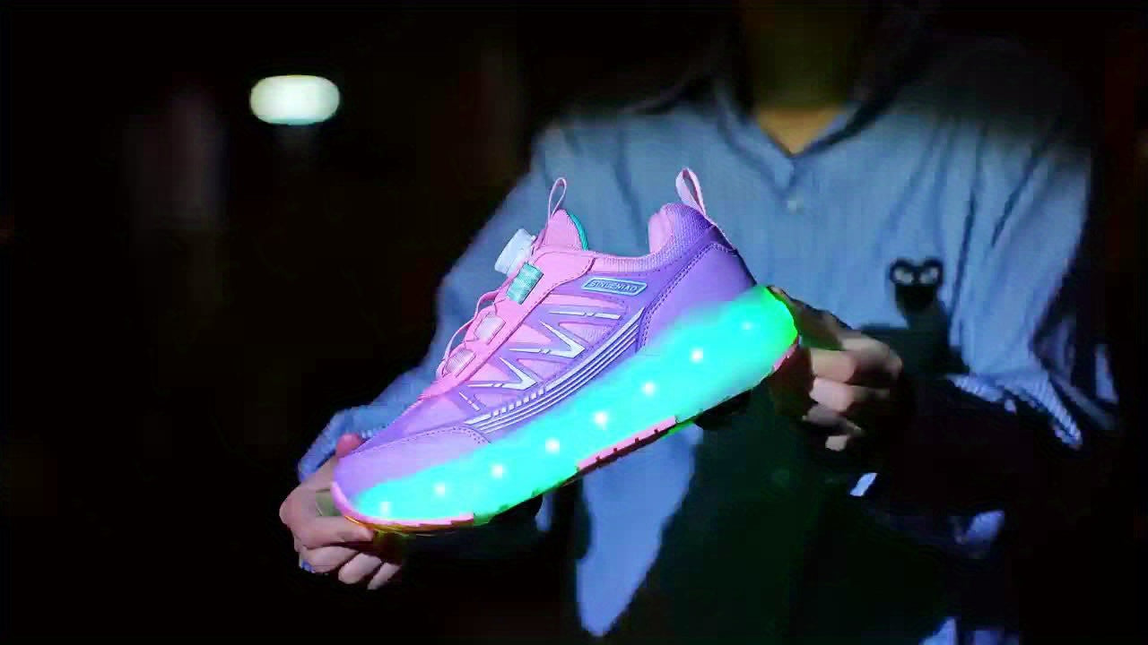 Kinder LED Light Up Skateboard Schuhe mit 8 Rädern
