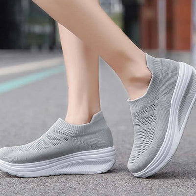 Sneaker für Damen – Trendige bequeme Slip-on Sommerschuhe