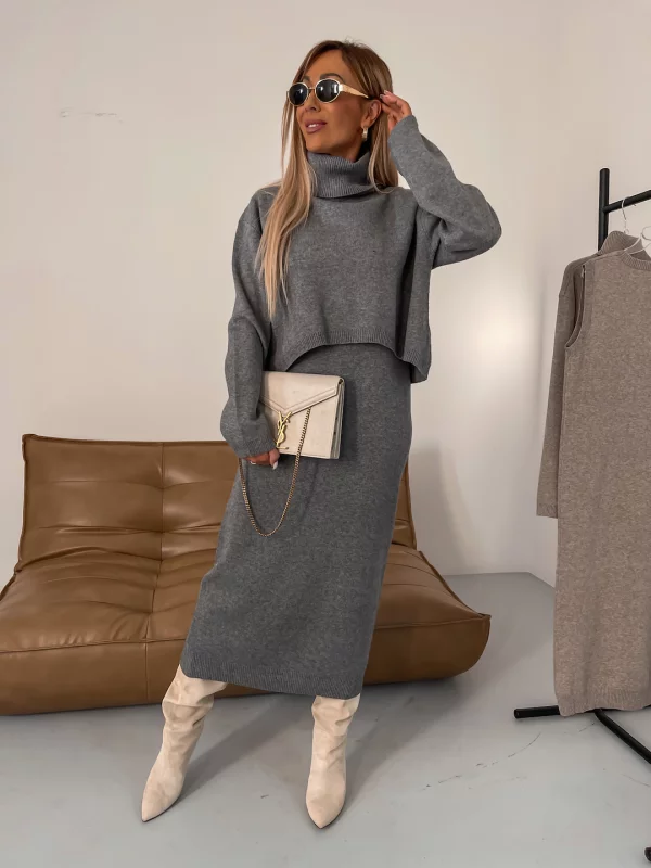 Frühlingstrend Fusion | Elegantes Midi-Kleid mit Rollkragenpullover