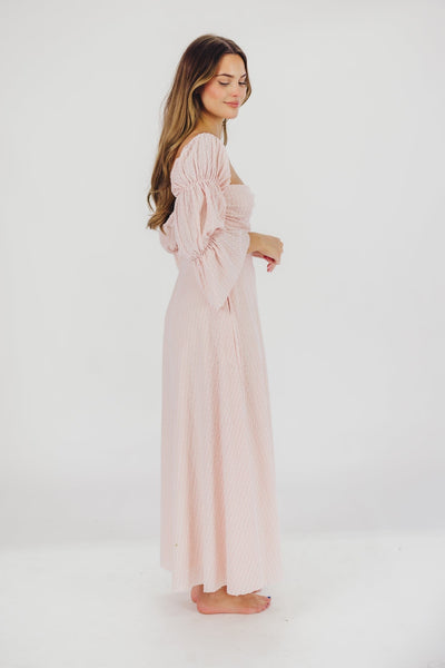 Corrine – langes Kleid mit rüschenärmeln und taschen – ballerina-pink – stoßfest