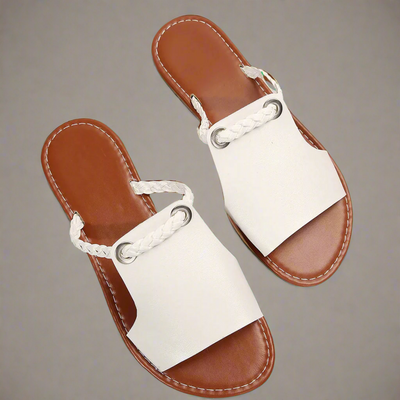 Katelina | Handgefertigte flache Sandalen aus hochwertigen Materialien