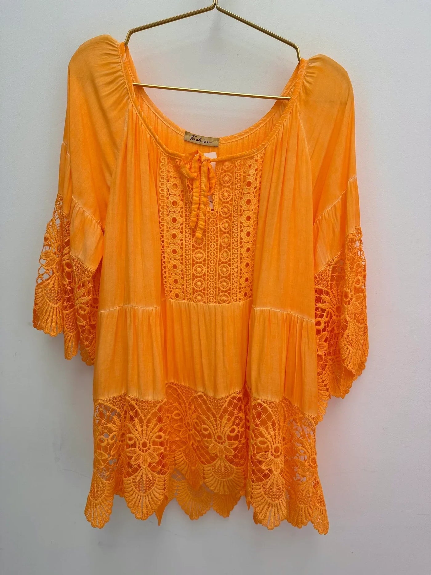 Lurdes – Stilvolles Hemd Mit Rundhalsausschnitt