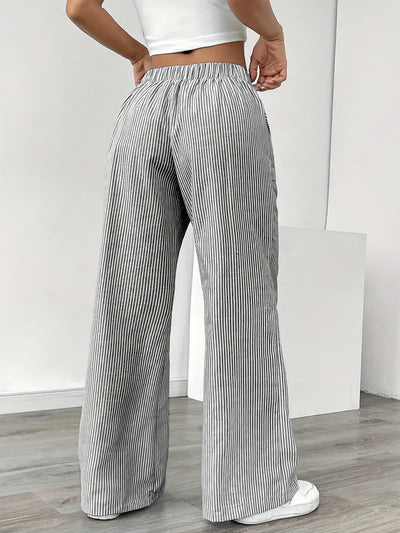 Alina – Elegante Gestreifte Hose Mit Taschen