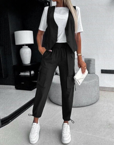 Laura Asymmetrical Set | Stilvolles, trendiges 2-teiliges Set mit Weste und Hose