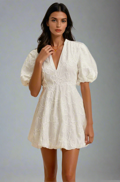 KYARA I ZEITLOSES WEISSES KLEID