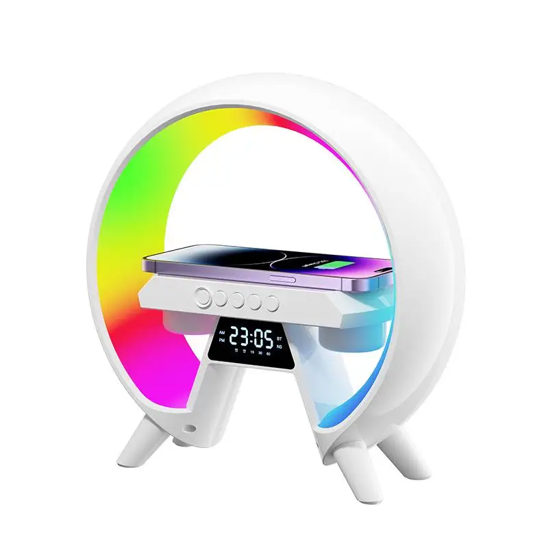 LichtSound Deluxe | Kabellose Ladelampe mit 360° Surround-Sound Lautsprecher