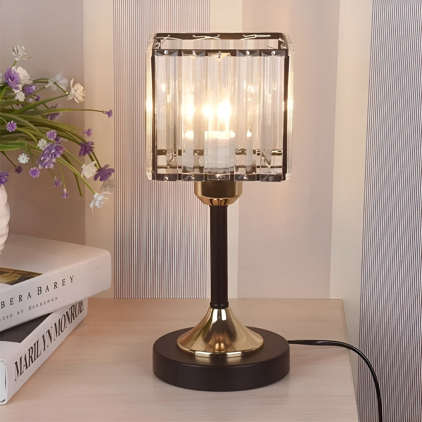 GlowGem Lamp - Nordische Kristall-LED-Tischlampe