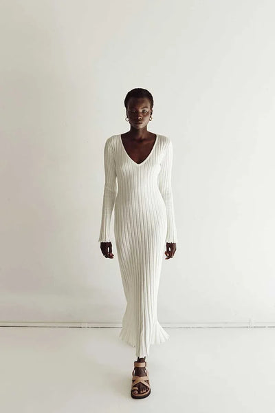 Eloisa Midikleid aus Strick mit V-Ausschnitt und Ärmeln