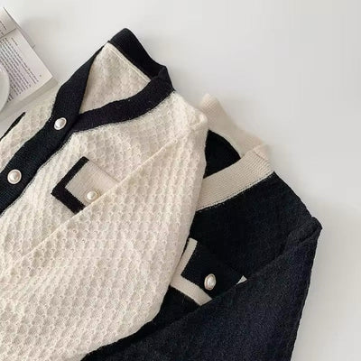 Heidi-Mode | Wärm gestrickte Strickjacke mit Knöpfen