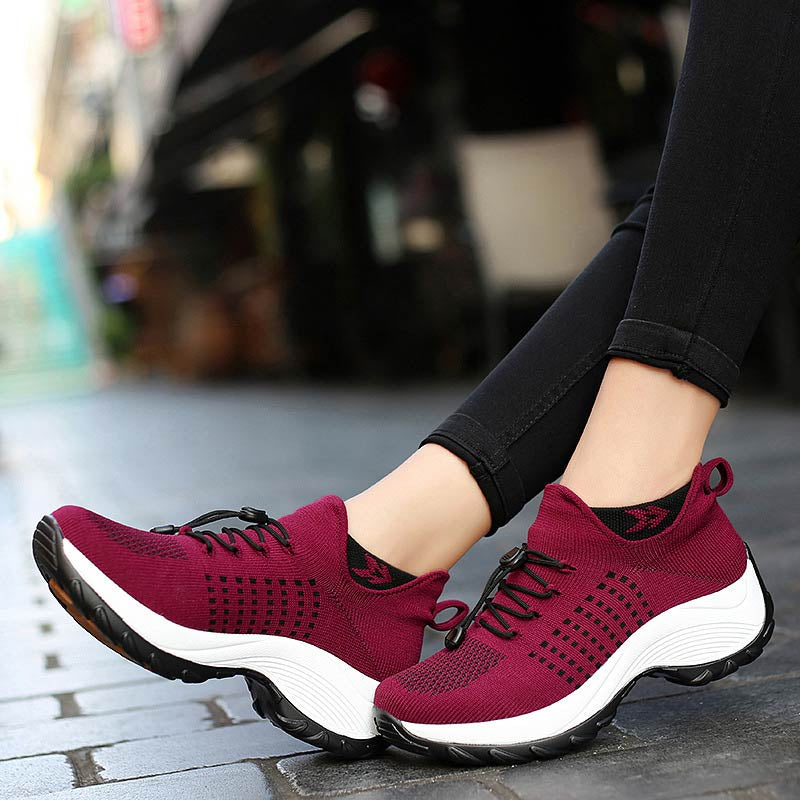 Clark Ergonomische Sneakers | Damenschuhe mit orthopädisches Fußbett