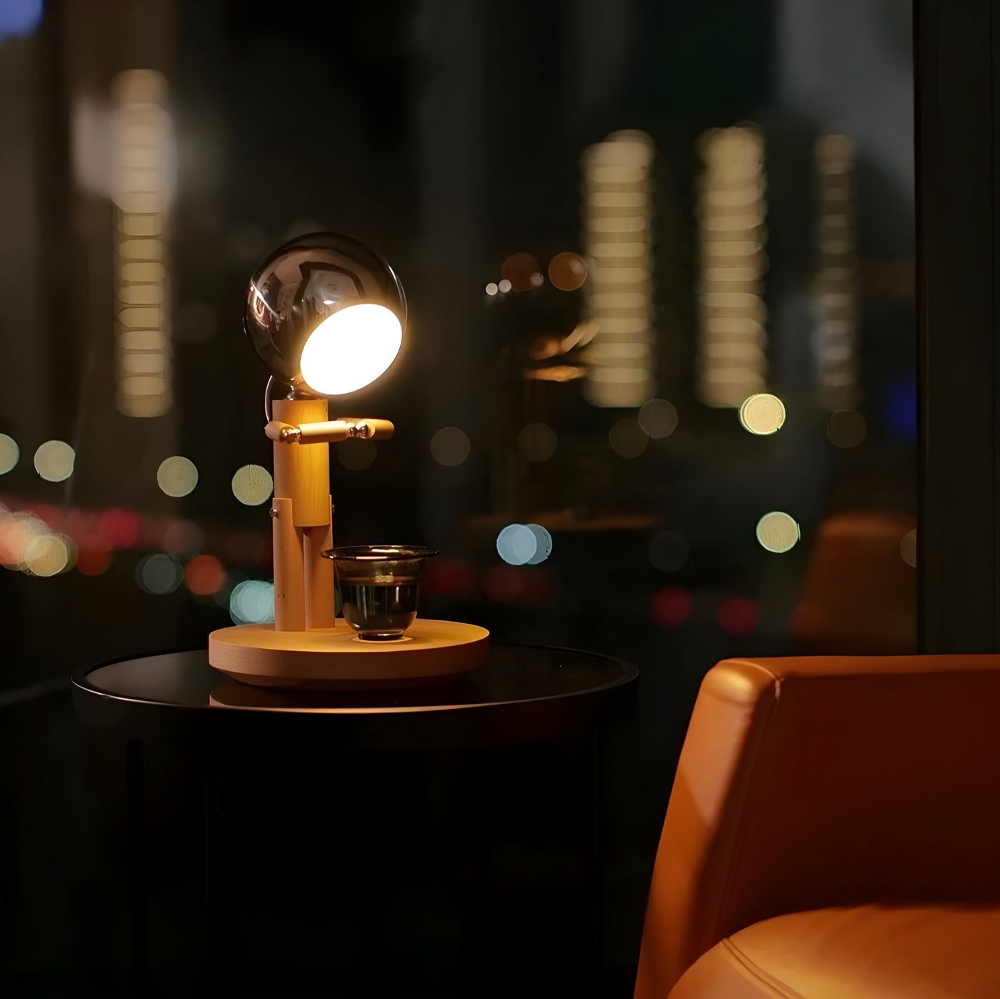 LunarEase Lampe – Elegante Schreibtisch-Mondlampe