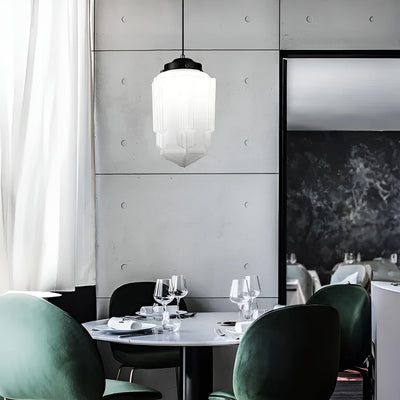 Hängelampe aus Milchglas – Vintage Design mit Geometrischem Glas