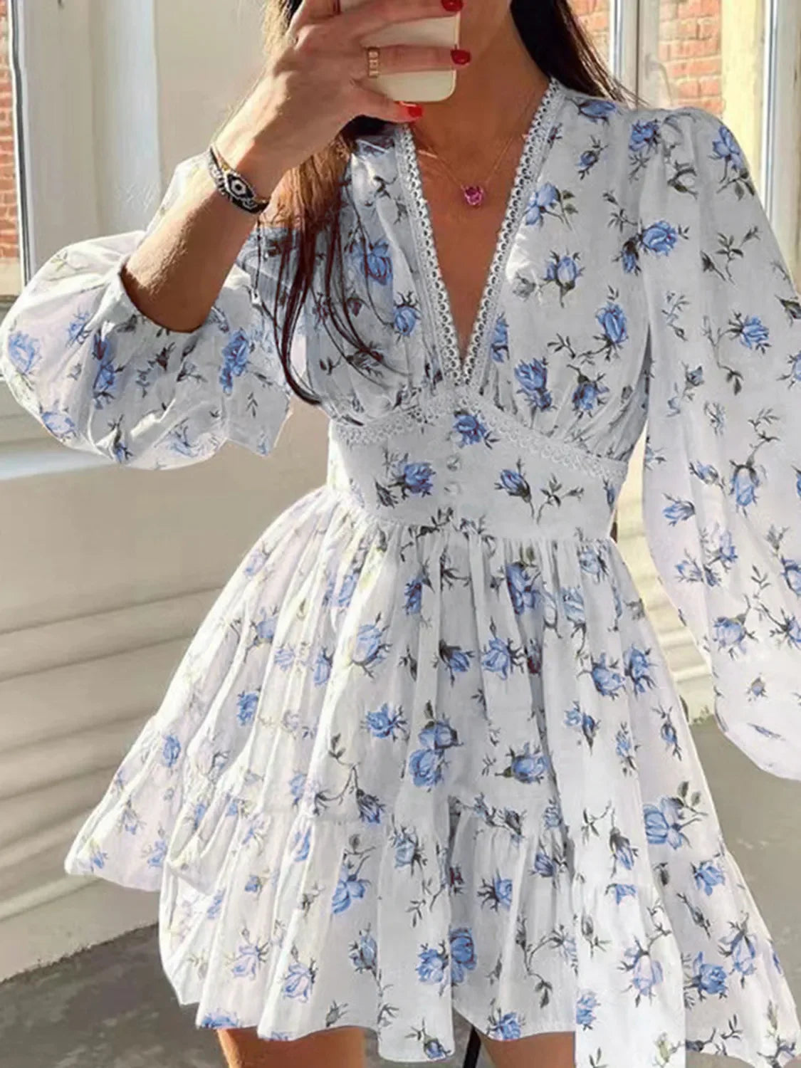 Lace Detail V-Neck Balloon Sleeve Dress