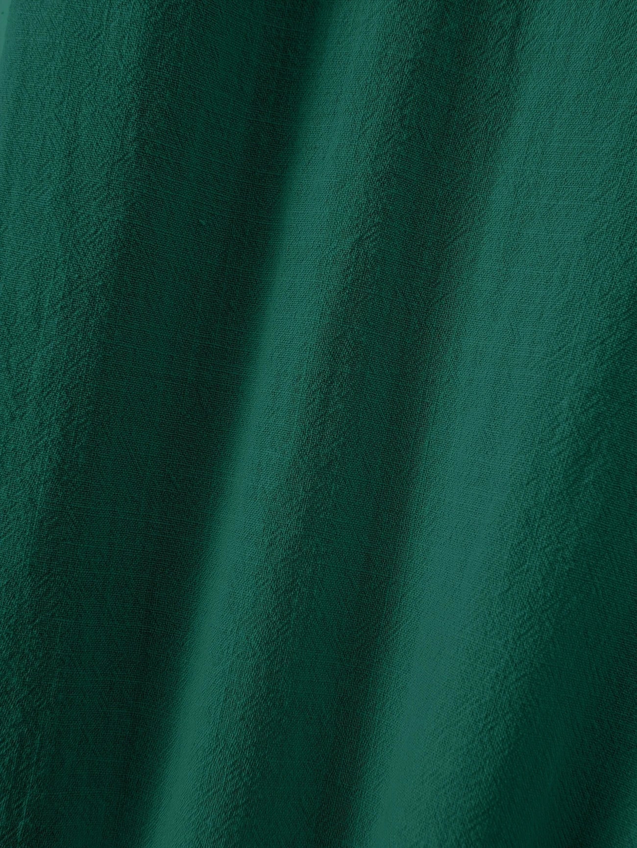 Nerida – Modische Bluse Mit V-Ausschnitt Und Kurzen Ärmeln