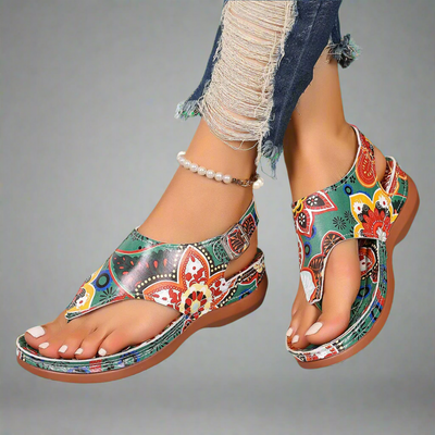 Regine | Handgefertigte Wedge-Sandalen aus Premium-Material