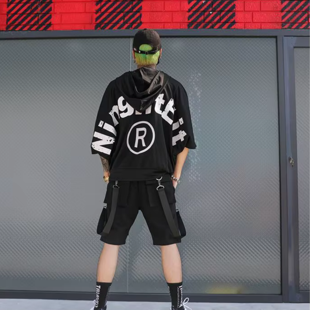 Ethord - Schwarze Cargo Shorts mit praktischen Details