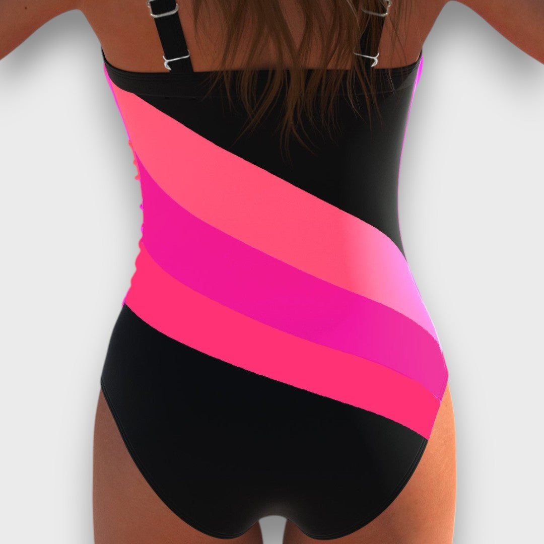 Nerine – Schwarzer Badeanzug mit raffiniertem Twist