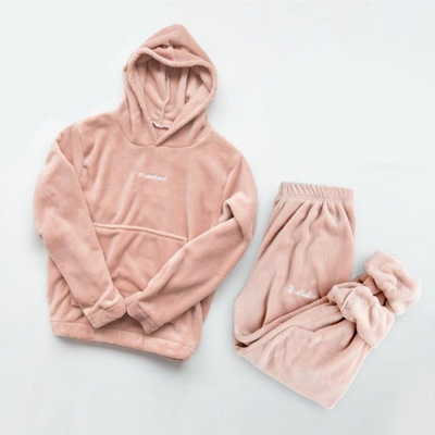 D.STATION Kuscheliger Fleece-Hausanzug | Perfekte Wärme und Gemütlichkeit für entspannte Tage