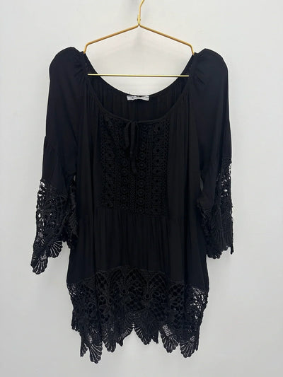 Lurdes – Stilvolles Hemd Mit Rundhalsausschnitt