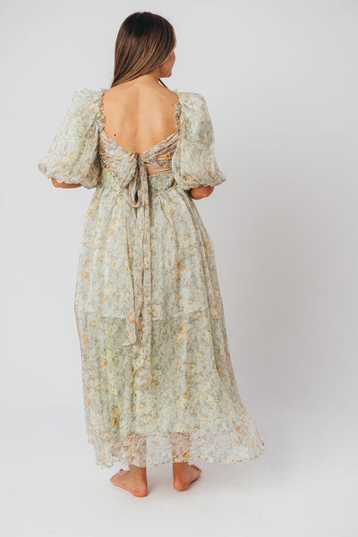Melody-maxikleid mit falten und salbeifarbener blumenschleife – stoßfest und inklusive größe (S-3XL)