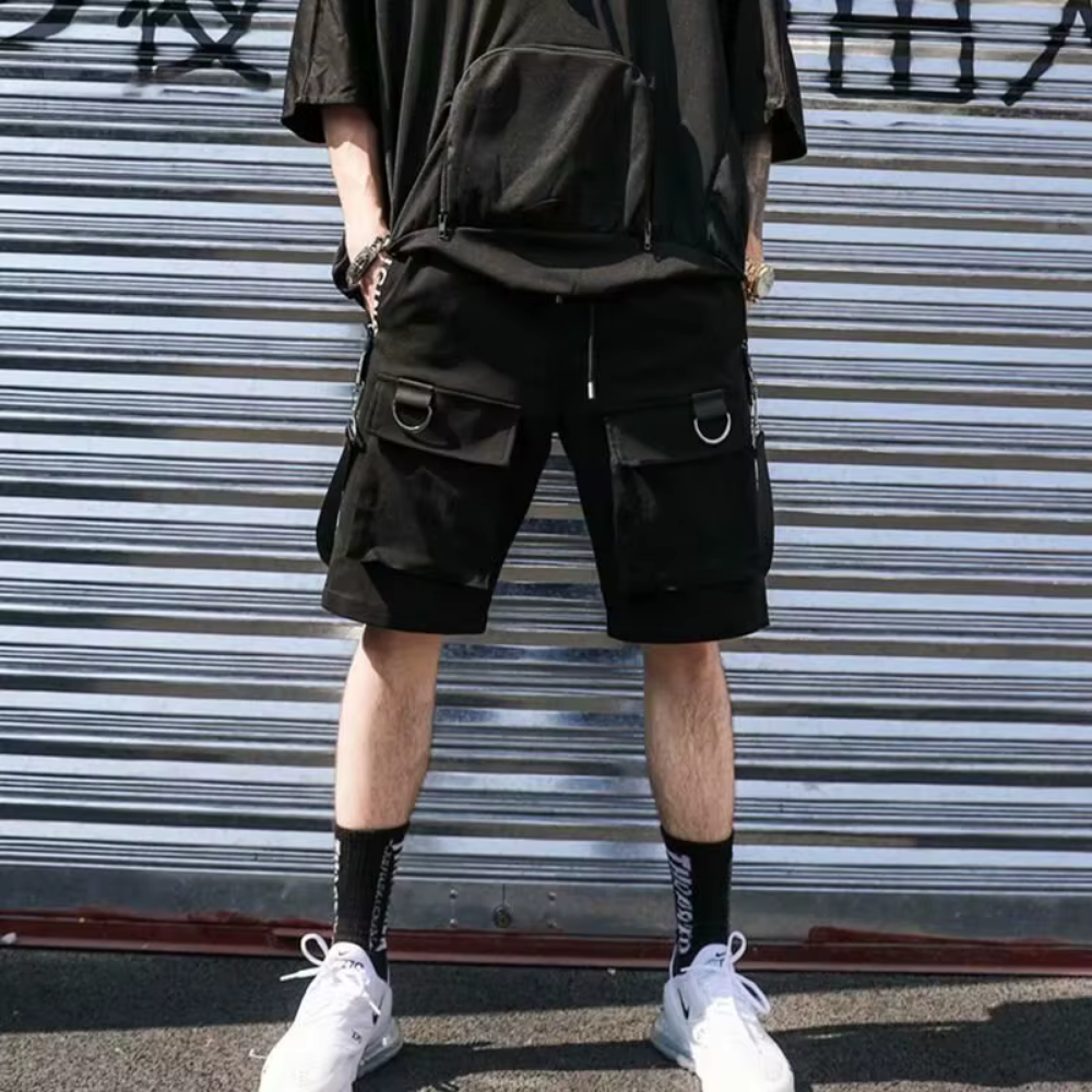 Ethord - Schwarze Cargo Shorts mit praktischen Details