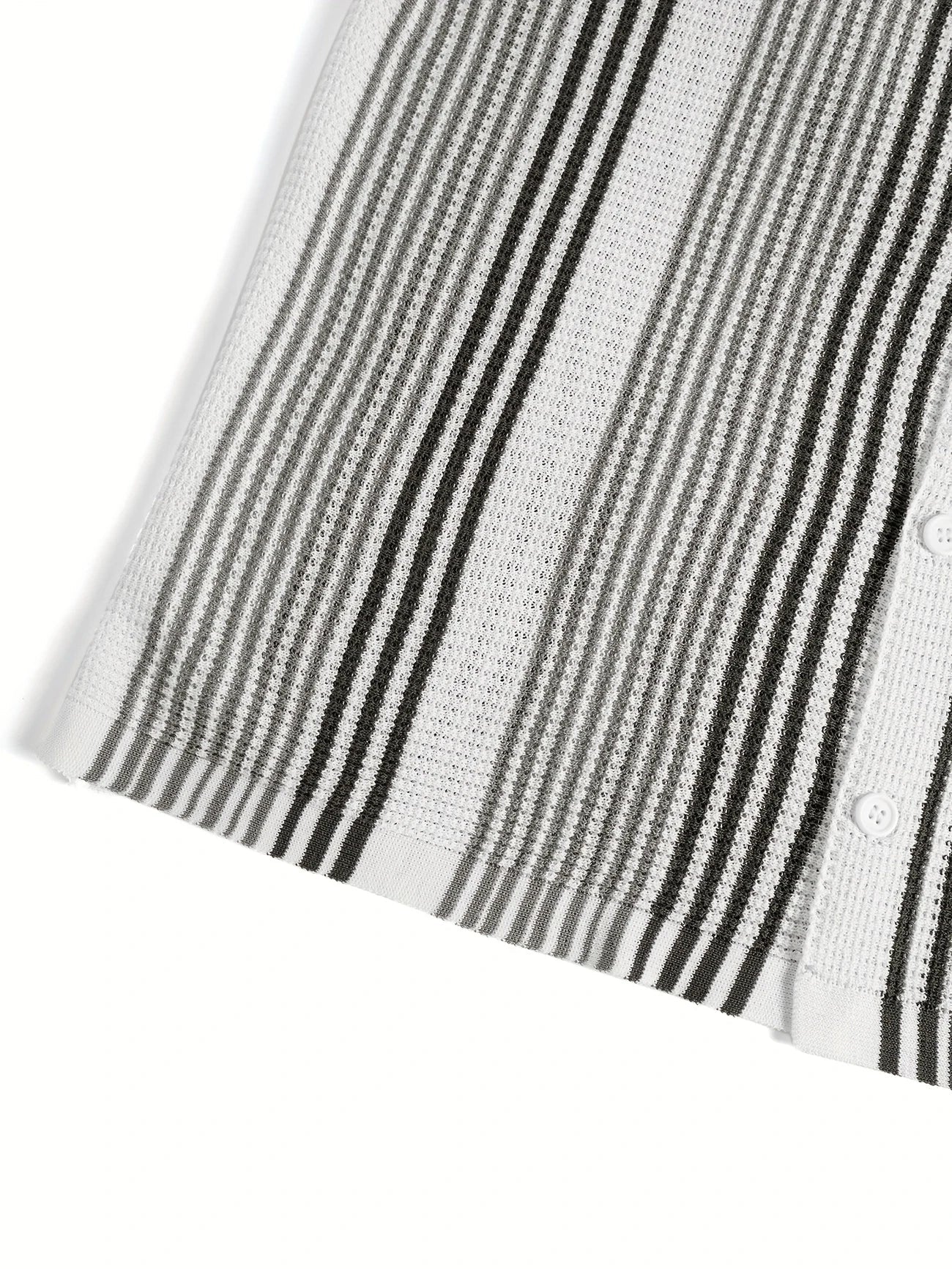 Avram – Lässiges Gestreiftes Hemd Mit Knöpfen