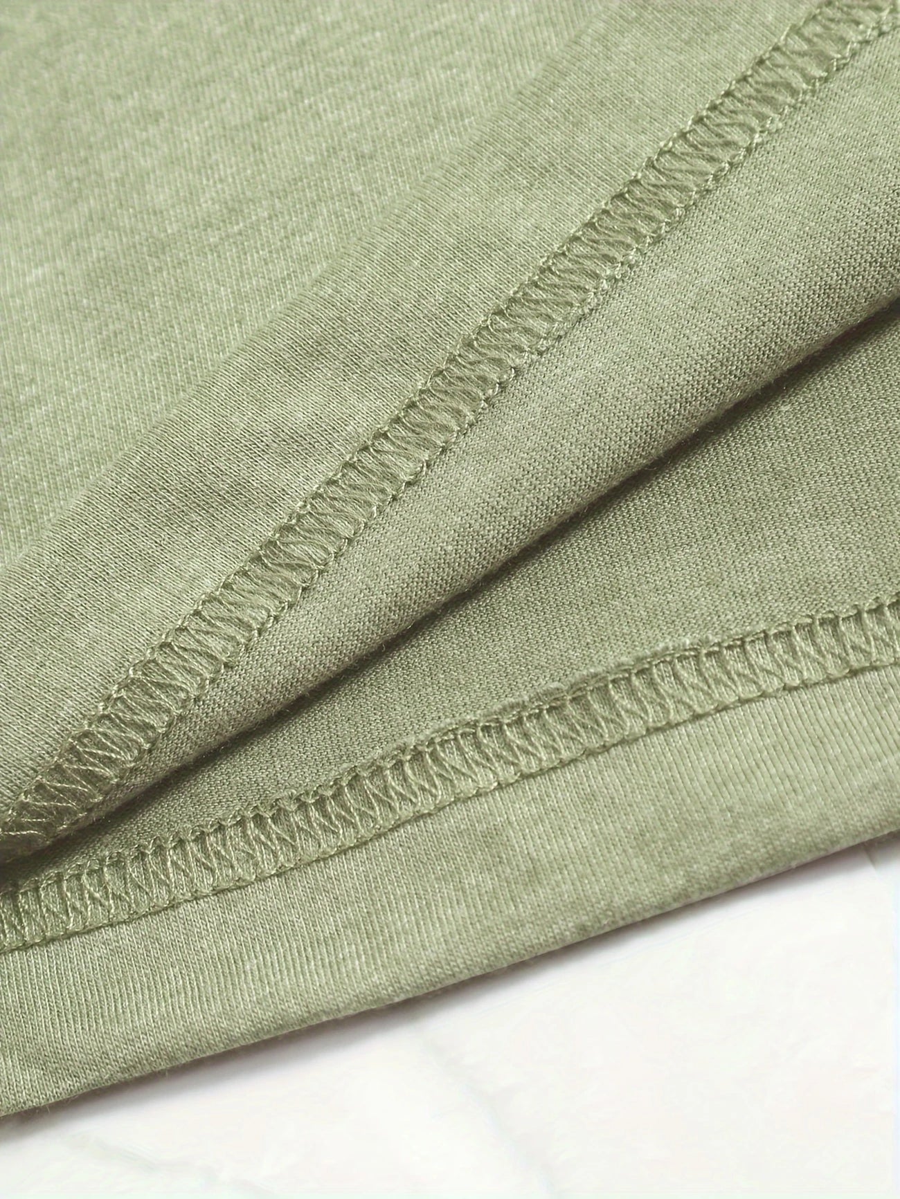 Lyra – Lässiges Zweiteiliges Set Mit Grafik Drucken