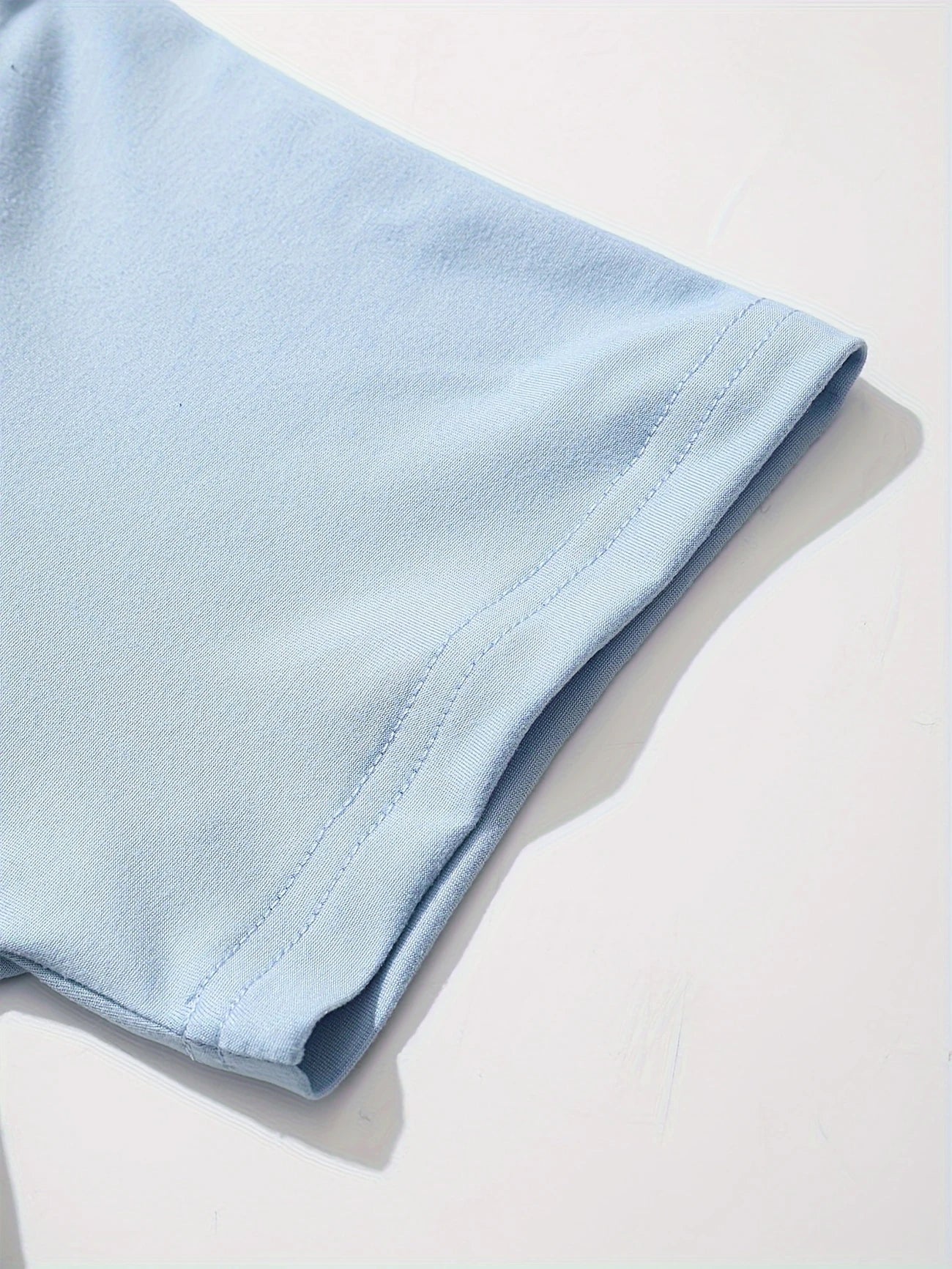 Lyra – Lässiges Zweiteiliges Set Mit Grafik Drucken