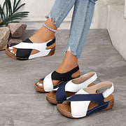 Heidi-Mode | Orthopädische Zweifarbige Schicke Sandalen